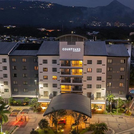 Courtyard By Marriott San Salvador Hotell Exteriör bild